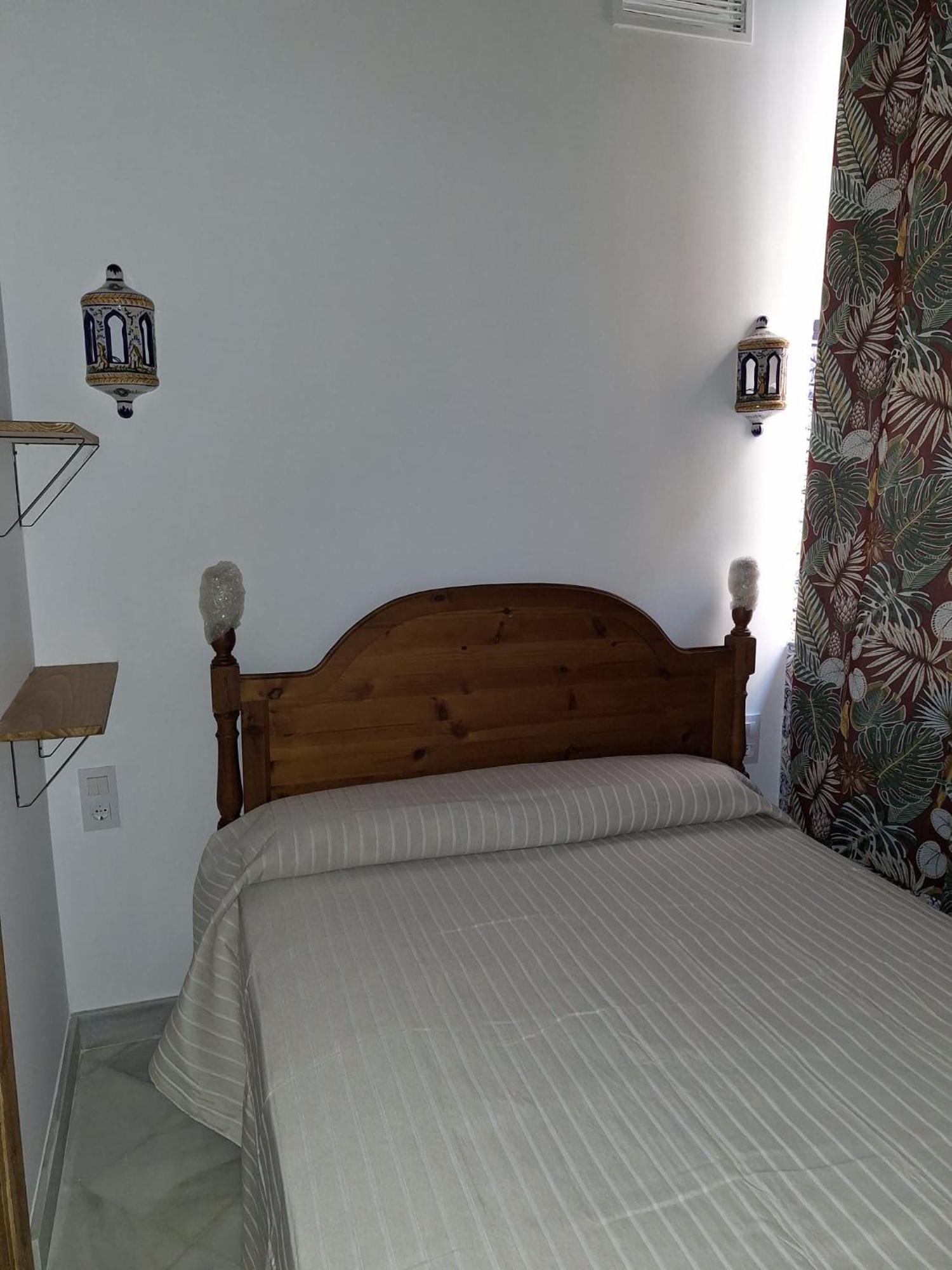 Apartamento Plaza San Roman Севілья Екстер'єр фото